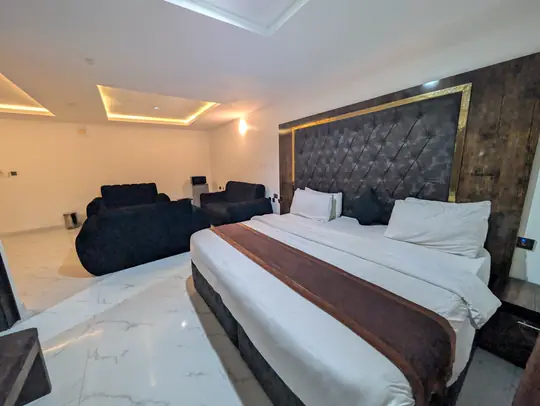 Horizon Deluxe, photo 7 of 11