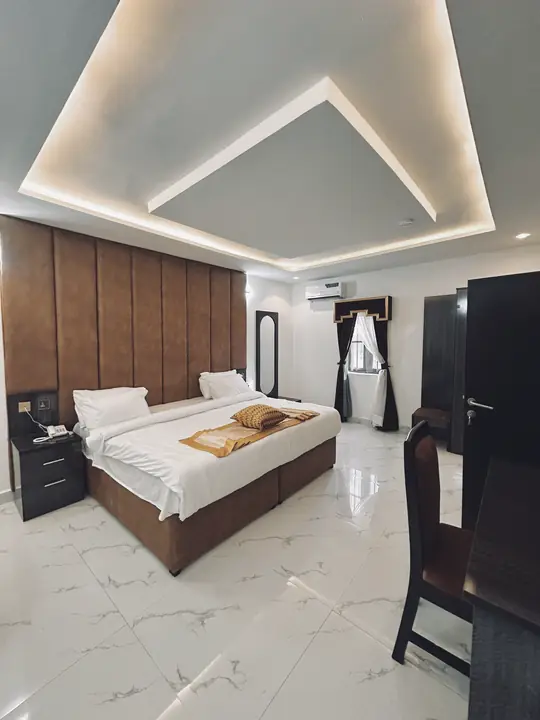 Horizon Suite, photo 9 of 15